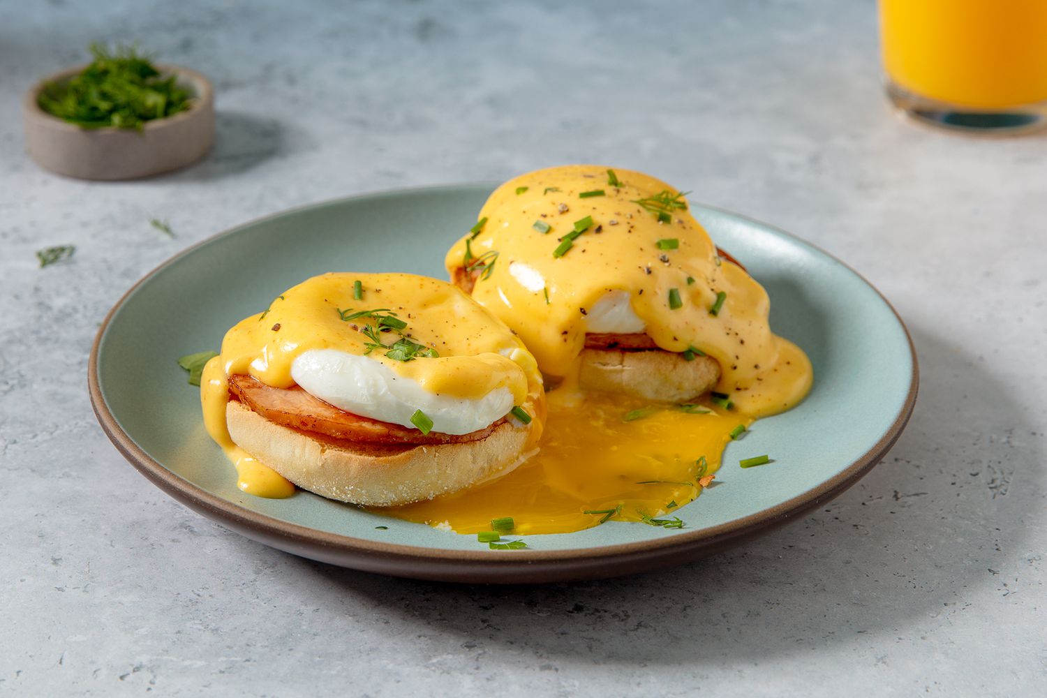 Eggs Benedict